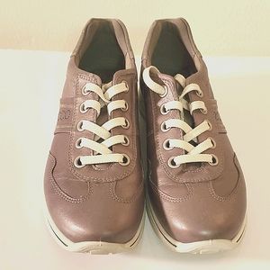 Leather sneakers,  women's Ecco,  size 7, 38..